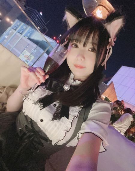 丰满少妇av在线直播一区二区_BD国语免费电视剧