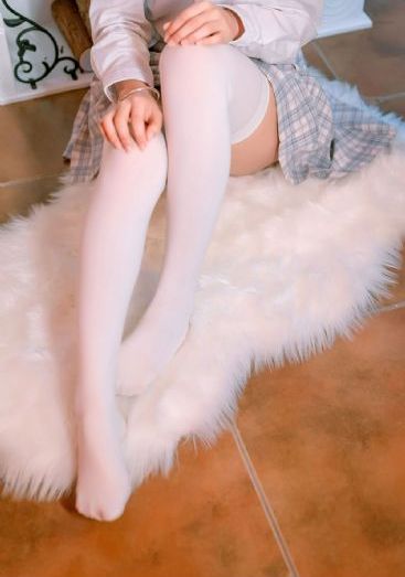 欧美无人区码卡二卡三卡4介绍_超清迅雷电影在线