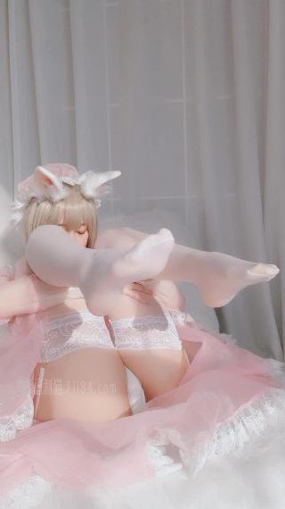 蜜桃成人久久_BD国语日韩免费观看