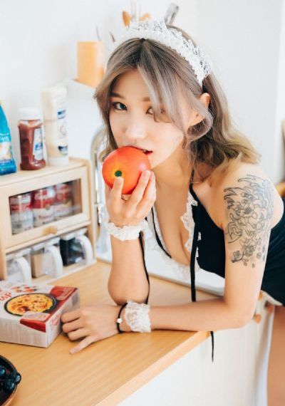 美女zzzwww色_高清高清迅雷在线观看