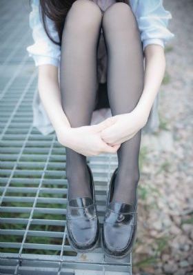 肉H边做边尿镜子失禁_免费观看完整版下载