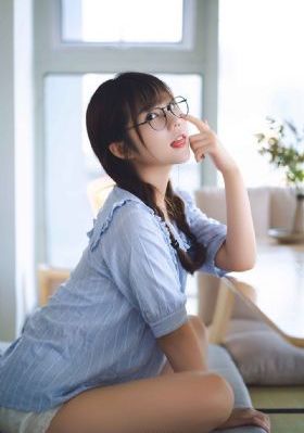 RCTD493主持人亲身上阵_高清迅雷下载