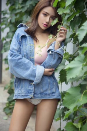 黄蓉李伯张妈孙伯_蓝光免费观看电视剧