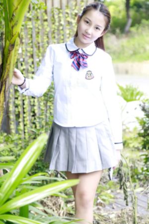 小夫妻av客厅_4K免费全集观看