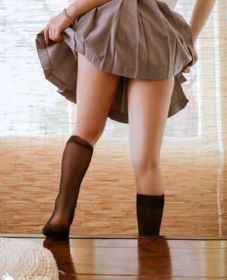 女人扒开腿婬乱A片_DVDHD在线观看