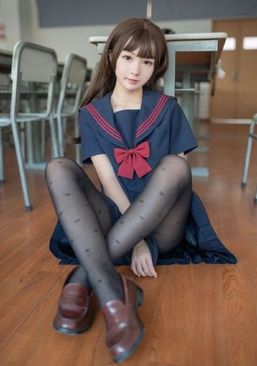 蜜桃中文在线_4K全集免费观看