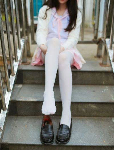 皇帝猛烈顶弄H宫女_神马电影在线观看