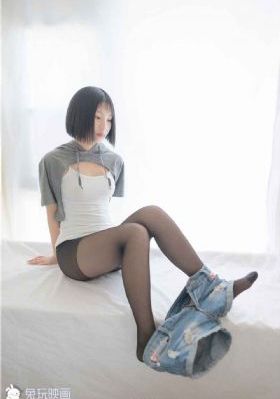 麻豆久久久久_DVD高清免费观看