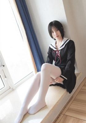 亚洲精一区_青苹果乐园免费高清观看